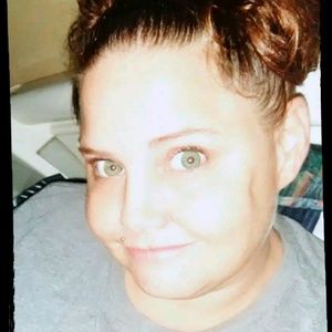 Meet your Posher, Leaanne